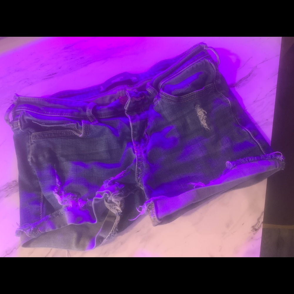 Hollister shorts - Picture 1 of 3